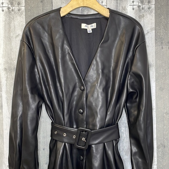 NWT  She + Sky faux leather long sleeve button down dress with belt. Size large. - Picture 2 of 12